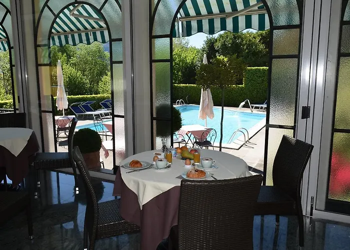 Hotel La 3*