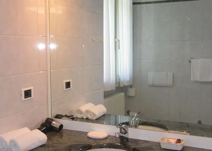 La Hotel 3*