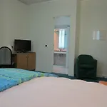 Hotell La Gravedona