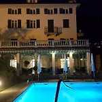 Hotell La 3*